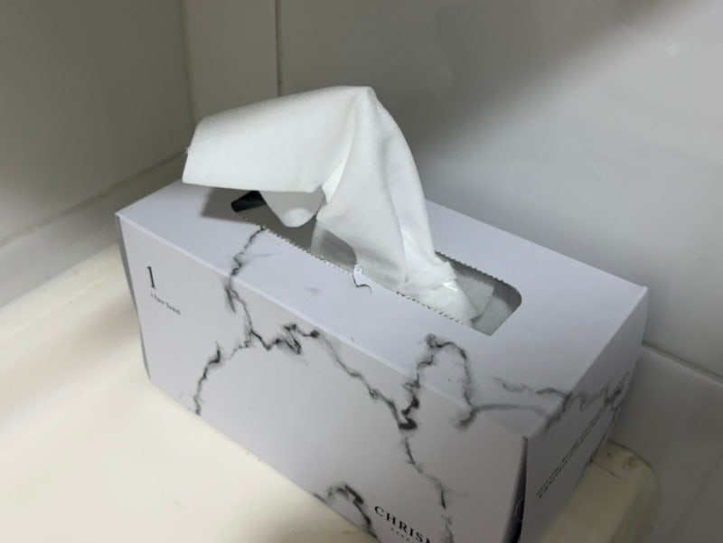 피부관리 추천템 후기 : 일회용 베개커버 생활백서 숙면패드, 크리스마 페이스타올
