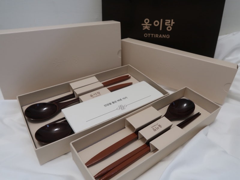 나무수저 오래 쓰고 싶다면? 7회 옻칠한 옻이랑, 일반 나무수저와 써보니 달랐던 5가지