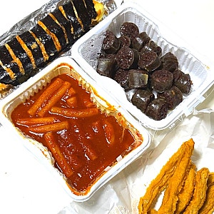 신전떡볶이 메뉴 추천 칼로리 치즈김밥 튀김오뎅 순대 내돈내산 후기