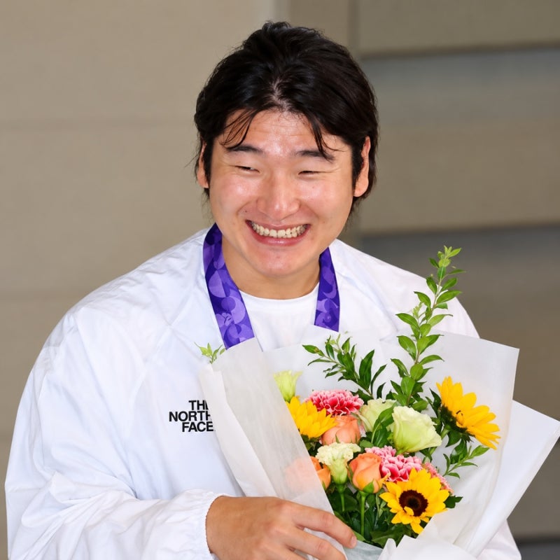 “금메달 따면 군대만 해결되는 줄 알았는데…” 야구대표팀, 포상금 2억에 FA 25일까지