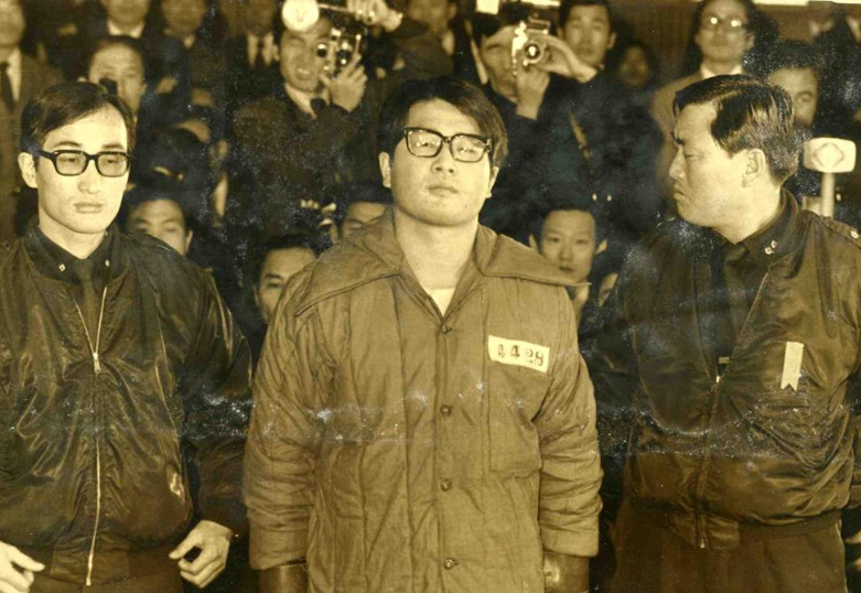 영화 실제 사실과 의문점