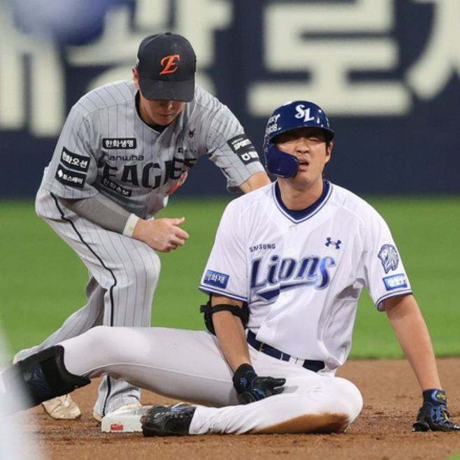 “진짜 삼성 비상입니다” 구자욱 햄스트링 0.5~1cm 손상 진단! 타율 1위인데 가을야구 출전도 ....