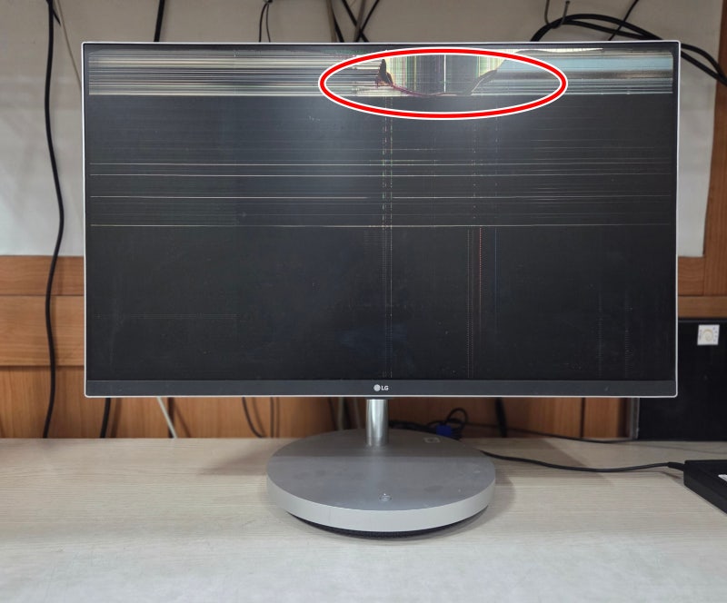 LG 27V70N 박살난 액정 수리, 수지 27인치 일체형 디스플레이 교체