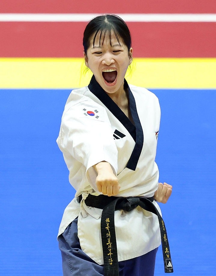 정하은 태권도 품새 금메달 2연패 확정, 9.3100점에 체육관 술렁인 이유