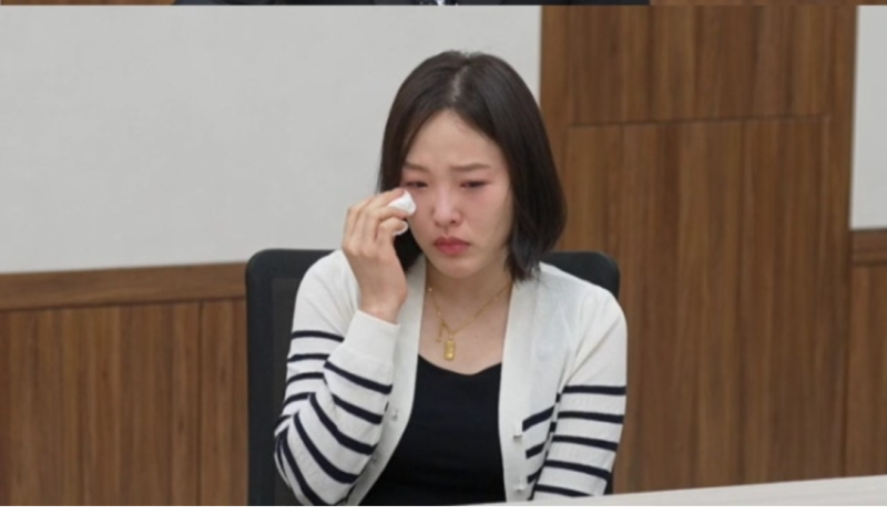 밥상 엎고 컴퓨터까지 뒤집었다…이혼숙려캠프 부부 폭행, 서장훈 “왜 같이 살아요?”