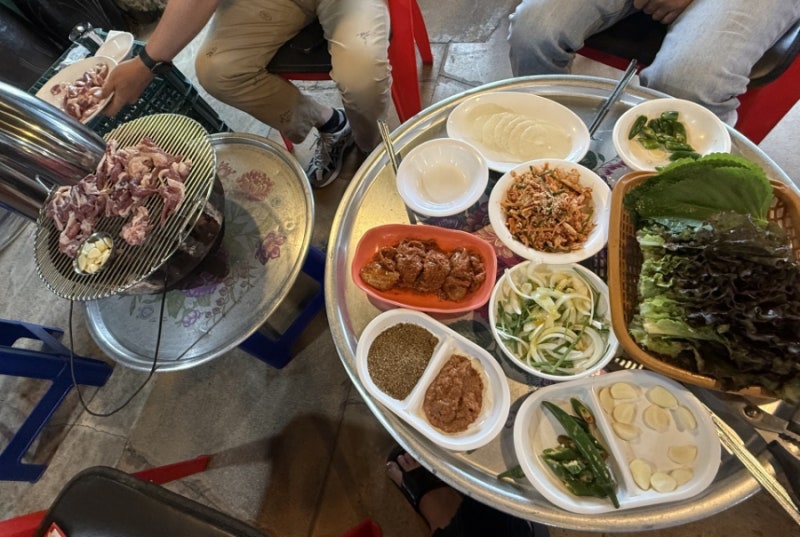 나주 고기맛집, 생오리고기와 삼겹살을 즐기는 [꽃무지야생화촌]