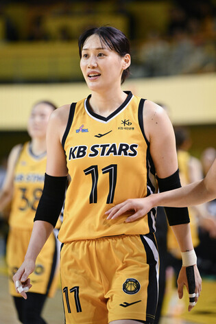 "이번엔 꼭 <b>WNBA</b>갈래요"..<b>강이슬</b>의 <b>WNBA</b> 재도전 히스토리
