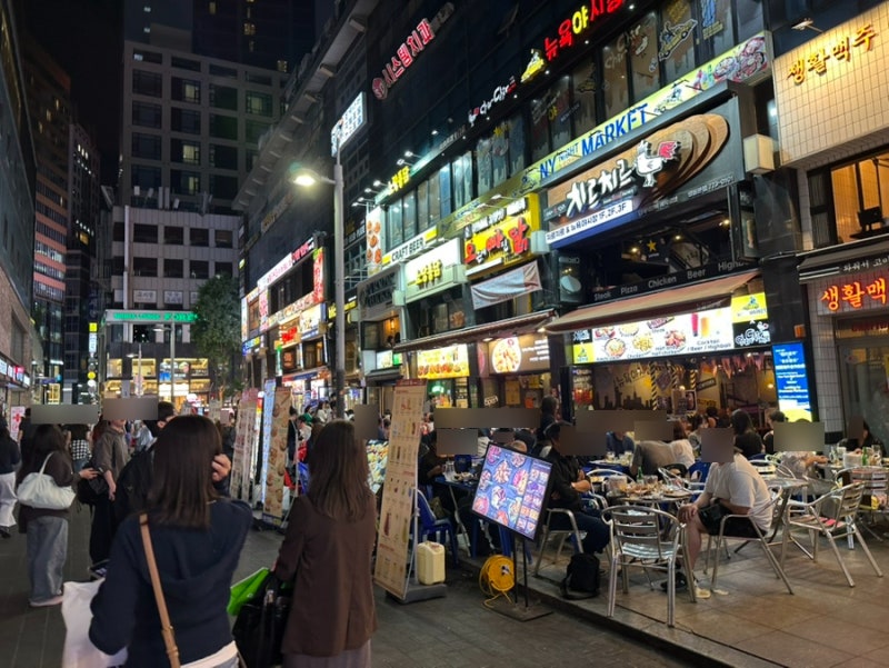 Such a Place on Myeongdong Street? A Hidden Gem for Outdoor Dining: Cheonsa Gopchang, a Hanwoo Gopchang Restaurant in Euljiro, Seoul