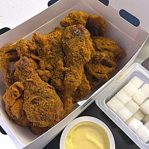 BHC 커링클 치킨 내돈내산 메뉴 추천 후기