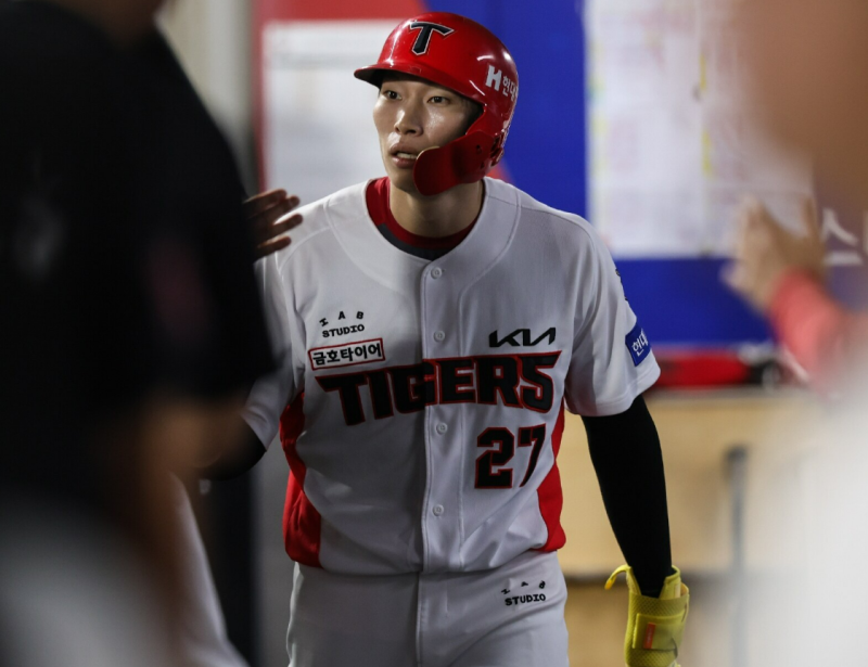결국 선발 제외! KIA 김호령, 커리어하이 시즌에 삼진 149개…타이거즈 최다 158개까지 9개, FA ....