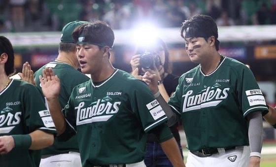 “드래프트 끝났는데 대졸 7명 더”…SSG는 어떤 빈자리를 채우려 하나