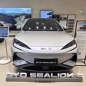 BYD 씨라이언7 가격 4490만원, 플러스는 4690만원 옵션 총정리 [BYD 동대문전시장 이해영]