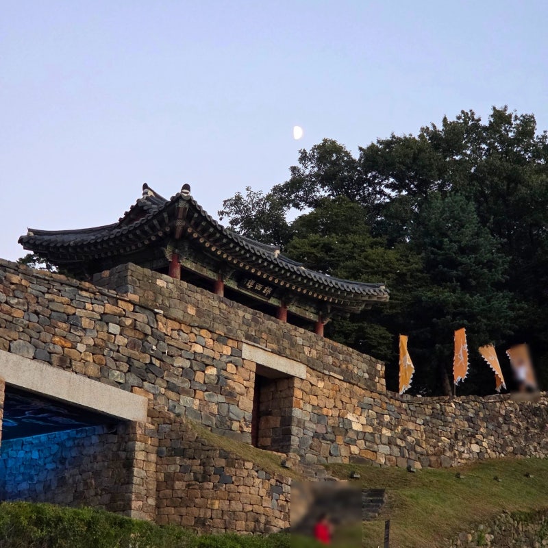 Things to Do in Gongju, Chungcheongnam-do: Night Walk at Gongsanseong Fortress, Geumgang River Views, and October Festival News