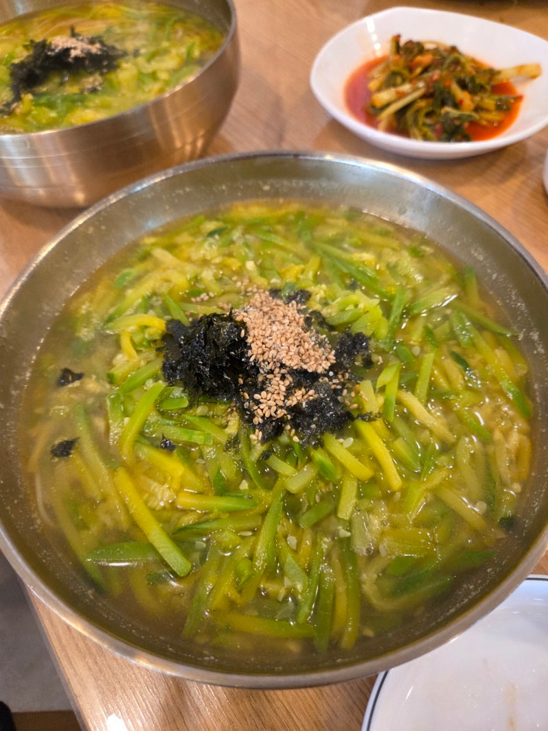 청남대 맛집 문의 호박국수집 푸짐했던 호박국수와 비빔국수
