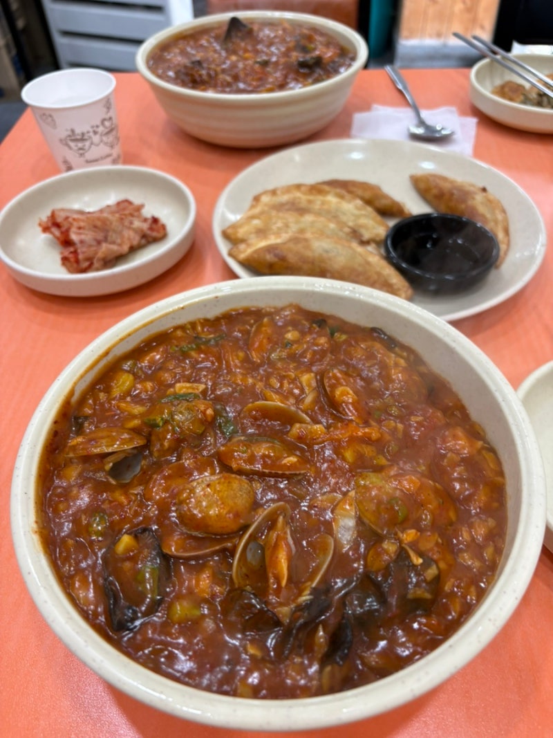 전주 노벨반점｜전주여행에서 꼭 먹어야 할 물짜장 맛집