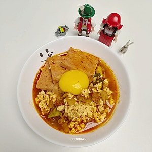 류수영 스팸 순두부찌개 레시피 집에 있는 재료로 끓이기