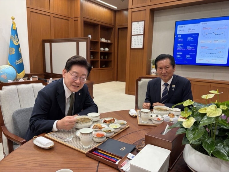 정청래 퇴원 만찬, 이재명 대통령과 4시간 밀담?