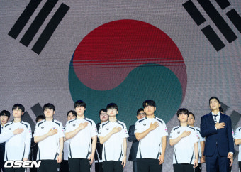 <b>AG</b> 롤 한국 조별 3연승 조 1위…오늘 사우디와 준결승, <b>페이커</b> <b>2연패</b> ....