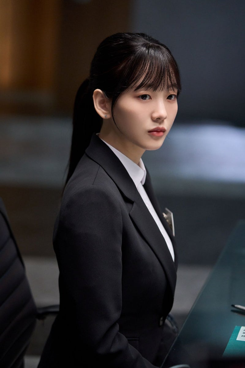 영화 <최종면접> 조이현 "한 번도 안 해본 캐릭터" 소리 없이 강한 면접자 '문혜인' 색다른 얼....