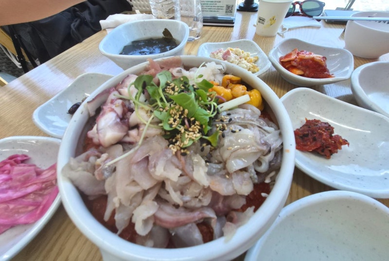 속초 해수욕장맛집 항아리물회 맛있는메뉴 주차정보