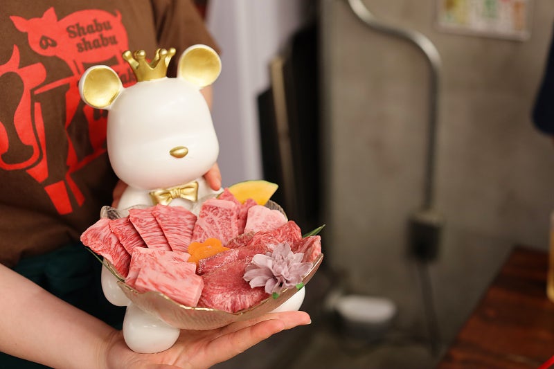 오사카 신사이바시 야키니쿠 맛집 예약 가능한 야키니쿠 카에데 추천