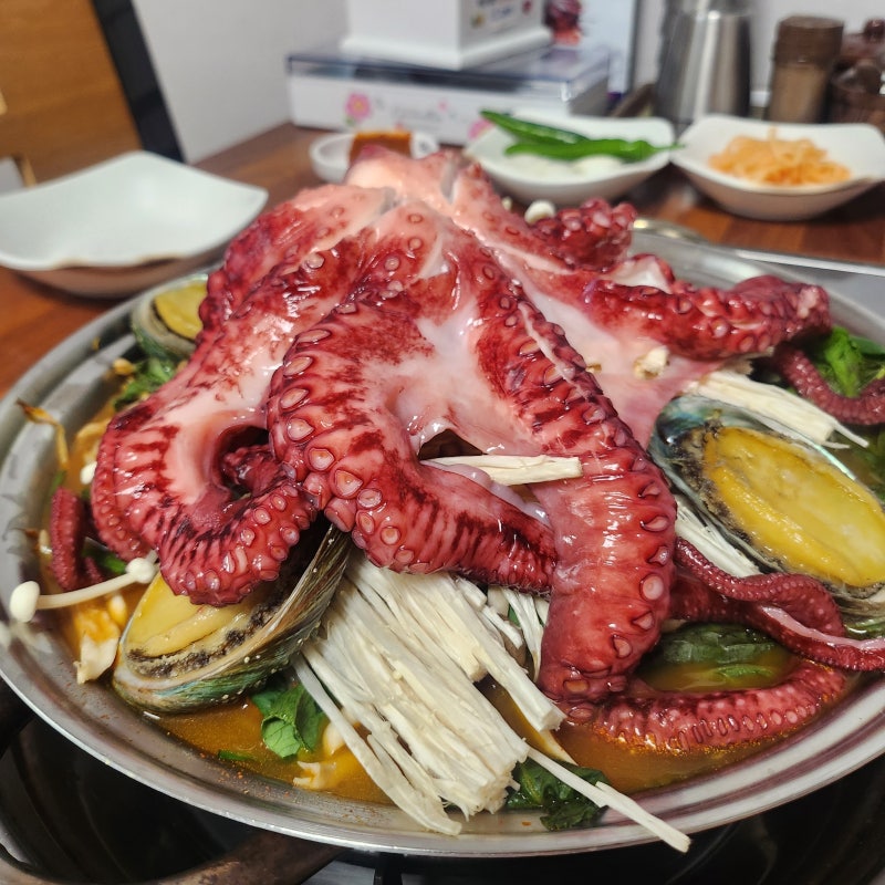 전남 고흥 맛집 시원한 감칠맛 마시마니 문어앤전복갈비찜 고흥나로점