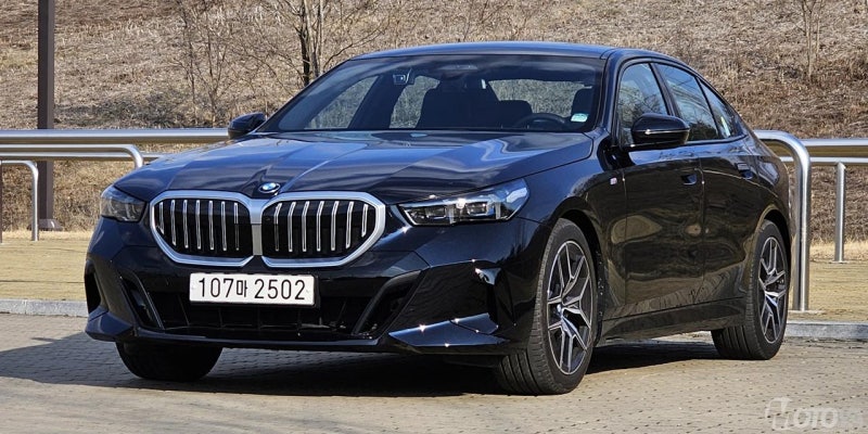 BMW 520i 지금 살까? 더 기다릴까?