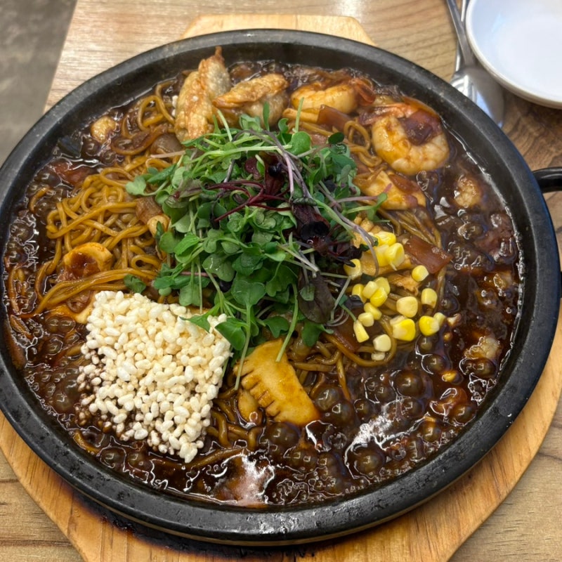 [수원 행궁동 돌판짜장 짜마] 수원 행궁동 중국집 맛집 막입까지 뜨거운 돌판짜장 솔직후기