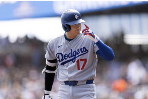 [MLB]몸값 1조 원인데 타율 0.198 기록한 오타니, 감독은 왜 지난 두 달 중 최고라 말했을까?