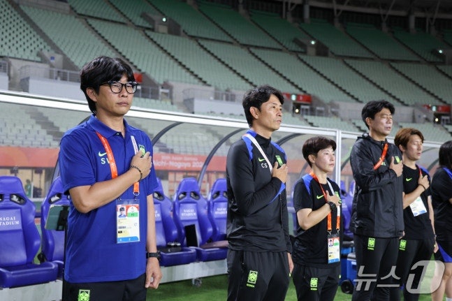 한국 여자축구, 중국과 동메달 결정전 신상우 감독 “반드시 메달 목에 걸겠다”