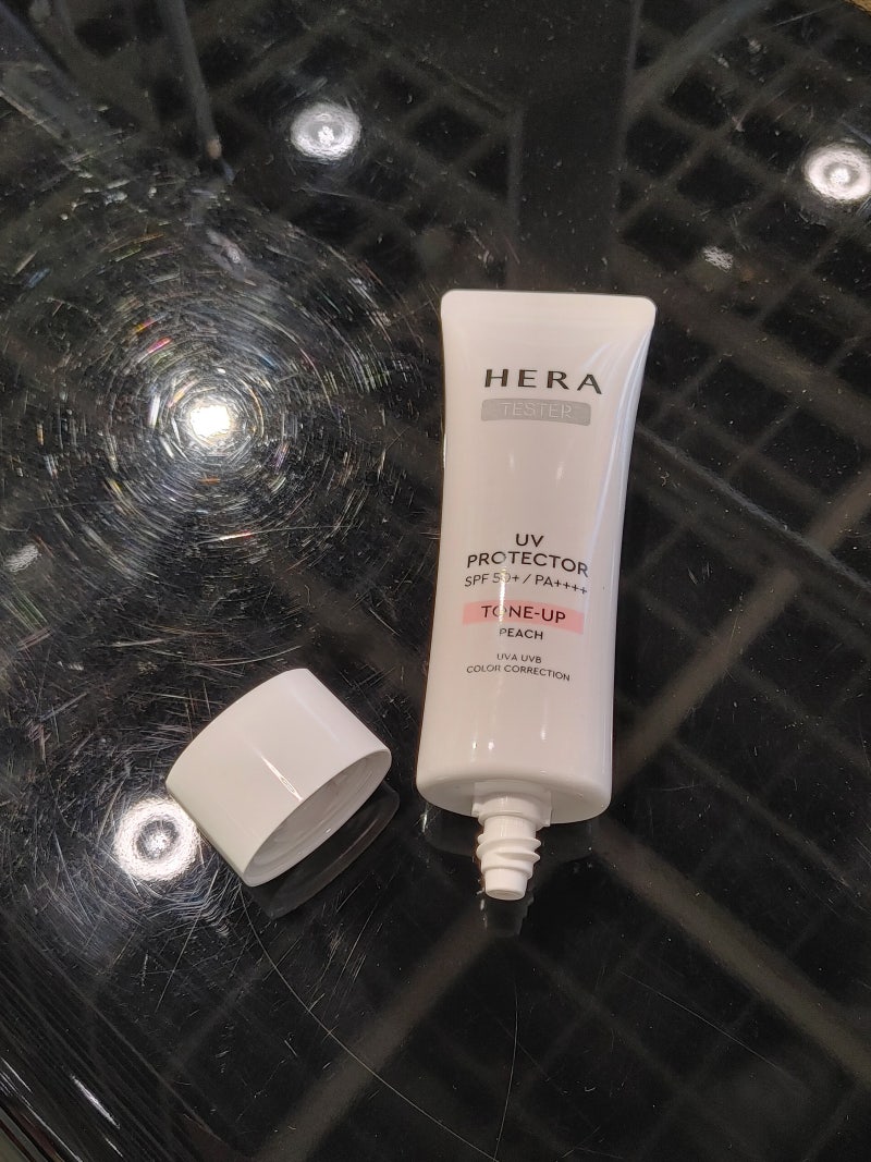 헤라 UV 프로텍터 톤업 피치, 라벤더 제품 소개, 톤업 피치 제품 발색, 솔직 후기
