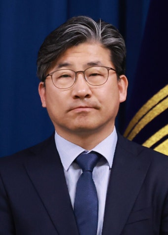 하준경 청와대 정책실장은 누구? (프로필)