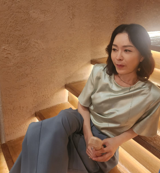 “55세 싱글” 김정난 프로필 나이 결혼 남편, 갑상샘암 수술 박미선이 병원 동행했다