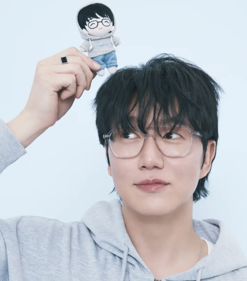 '진짜 말랐다' 반쪽 얼굴 된 성시경 폭풍 다이어트 비법, 한 달 만에 무슨 일이? 식단까지 알....