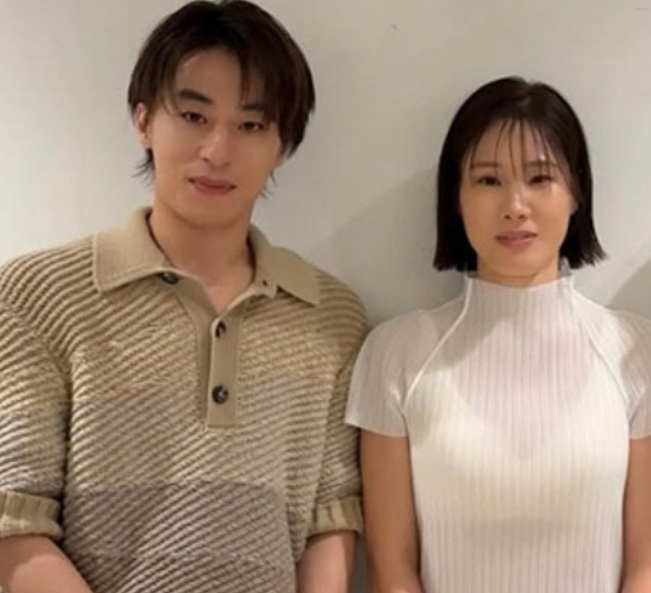 구교환 이옥섭 이미 부부? 4년전 결혼식 없이 혼인신고 완료했다는 근황