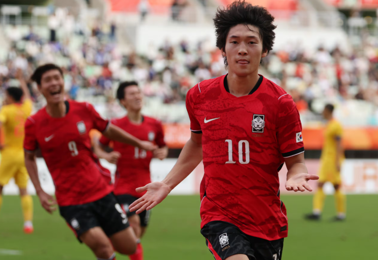 한국 중국 축구 2026 아시안게임 4강전 | "유럽파·군<b>면제</b> 탓" 패배 밑....