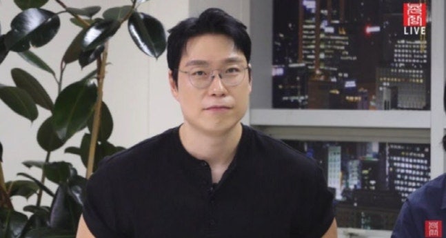 단체사진 한 장에 충격…나솔 33기 상철, 14kg 감량 성공 라이브 직전엔 탄수화물까지 끊었다