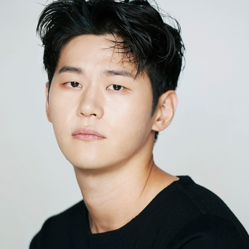 배우 이학주 드라마 얼라이크 주연 합류, 같은 날 올린 바다 근황