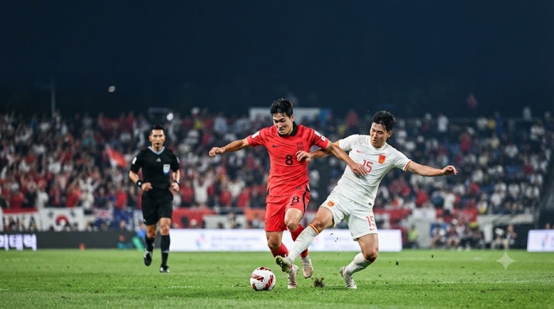 한국 중국 축구 2대1 역전승, 거친 플레이와 심판 판정 논란 뚫고 결승 진출