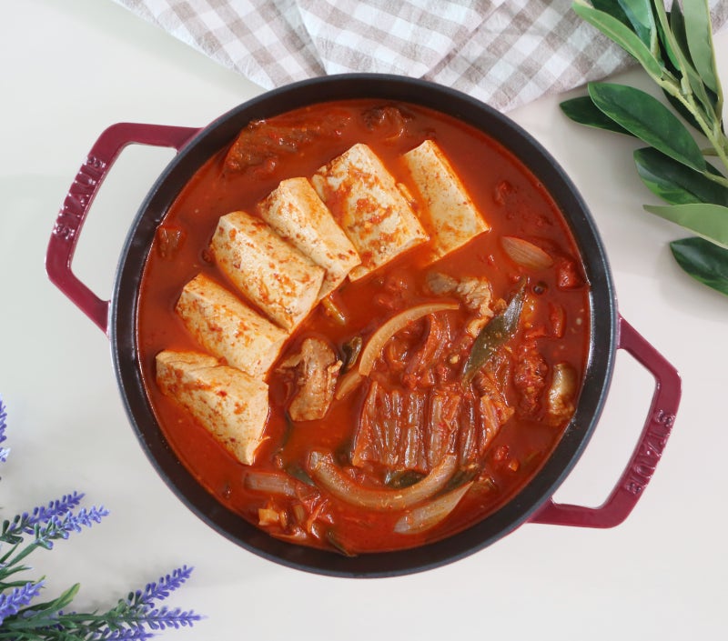 돼지고기 김치찌개 레시피 돼지김치찌개