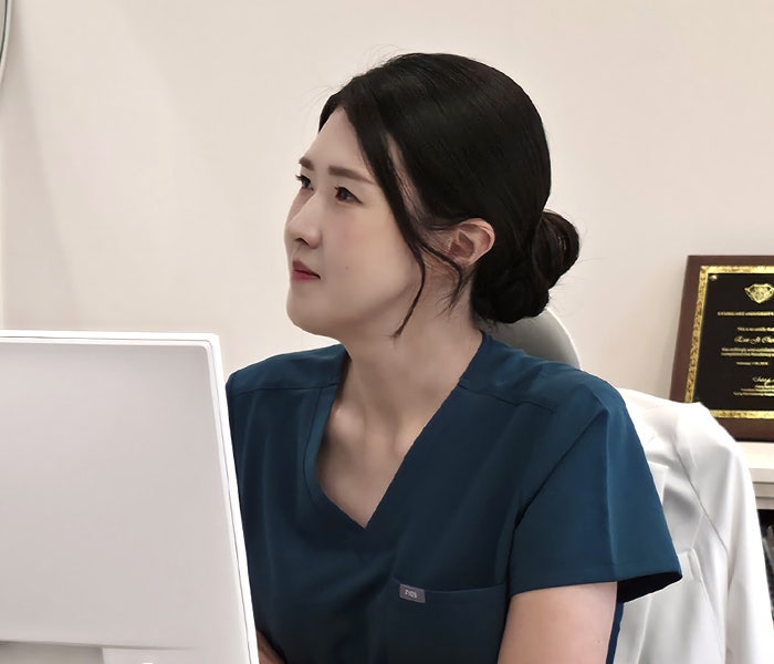 AMH 수치가 낮은 난소기능저하, 조기폐경 신호일까요?