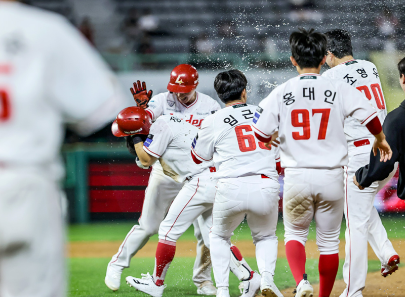 프로야구 승률이 같으면 공동순위? 왜 1위·5위만 결정전을 할까