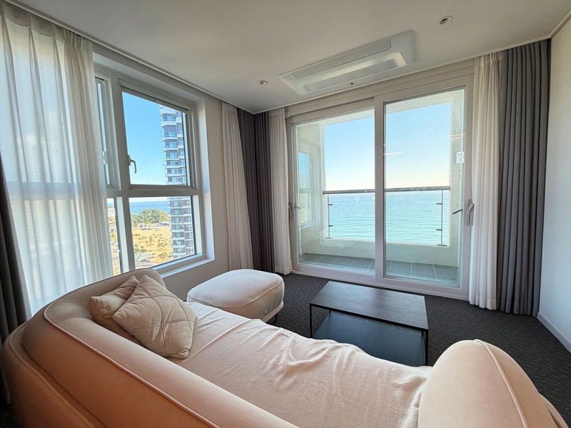 Yangyang Hotel Recommendation: Sotasuite Yangyang Grandbay Naksan Beach Accommodation Review