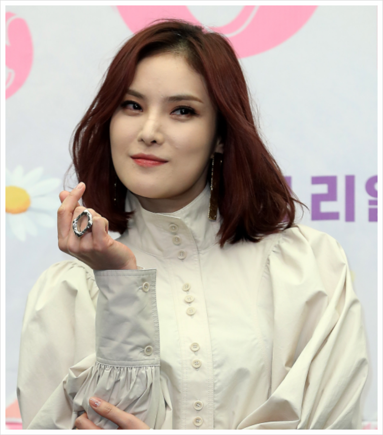 가수 거미 프로필 노래 추천 모음 BEST 3 고향 나무위키 콘서트 본명 대표곡 MBTI 근황 조정석
