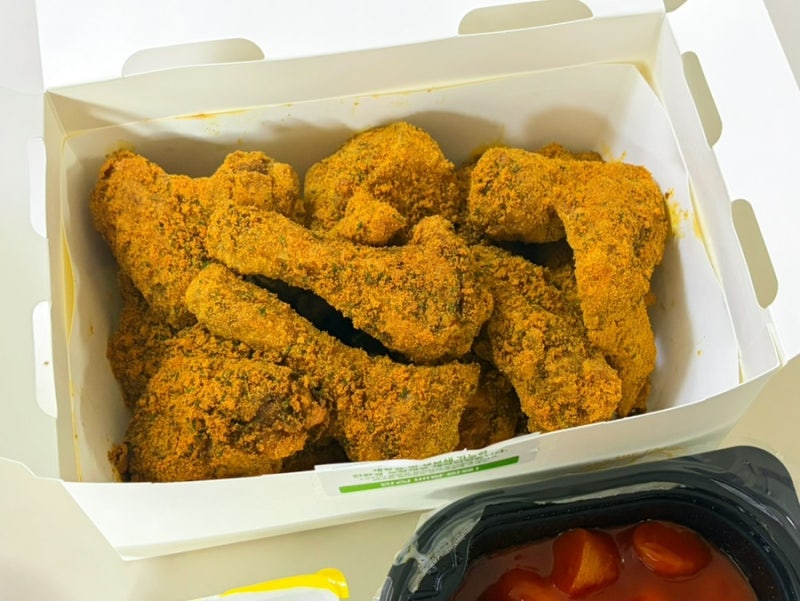 창동 BHC치킨 창동아이파크점 커링클치킨 후기, 가래떡떡볶 솔직리뷰