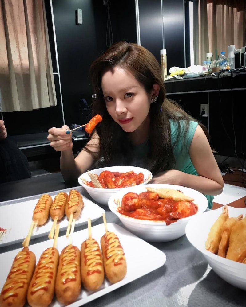 한지민·규현이 반한 신토불이 떡볶이, 지방에서도 택배 한 번이면 끝