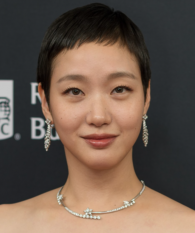 "Actress Kim Go-eun, Chinese?" A Complete Overview of the Controversy, Including Her School Days in Gwangju