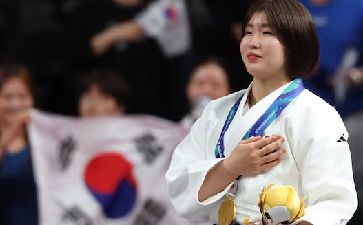 일본 국적 포기한 허미미.. 일본에서 금메달 따고 한 행동 울컥