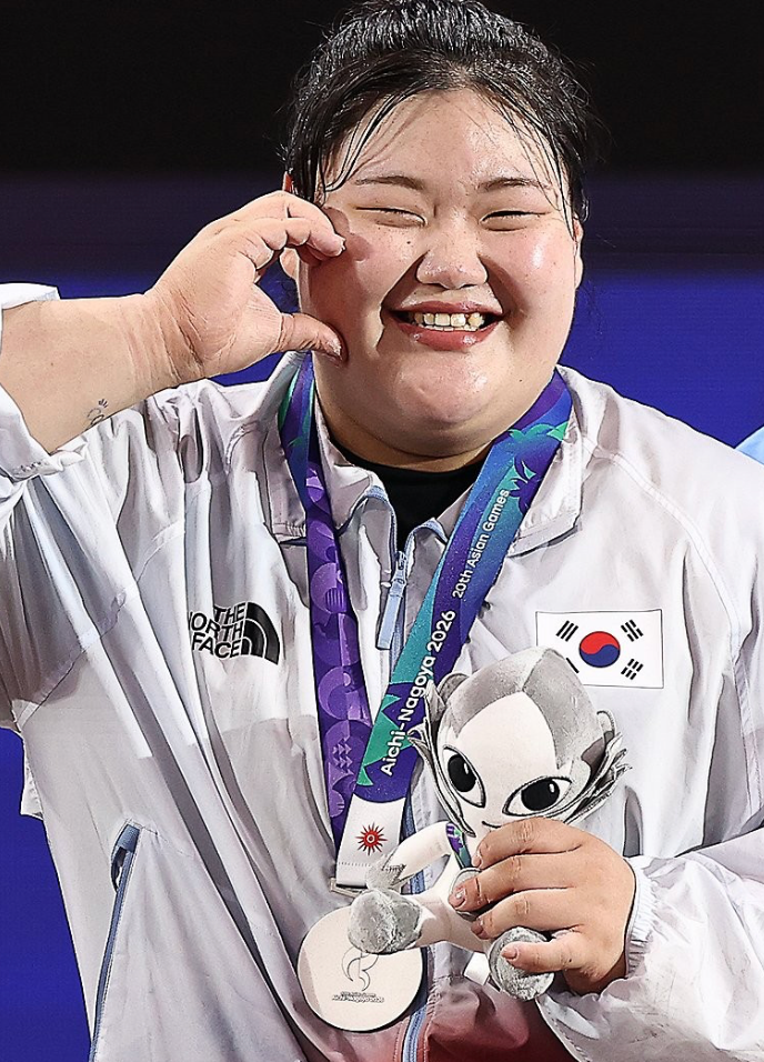 장미란 박혜정 기록 비교 : 326kg과 300kg 신기록의 비밀, 역대 세계 순위 정리