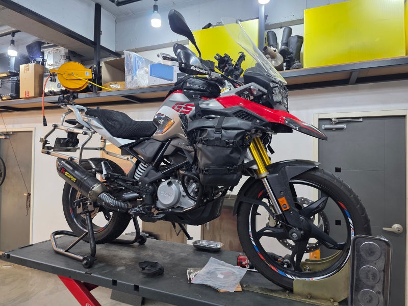 BMWG310GS 체인세트교환,EK체인교환,체인마모,주행시체인치는소리들림,바이크탈때탁탁치는소....
